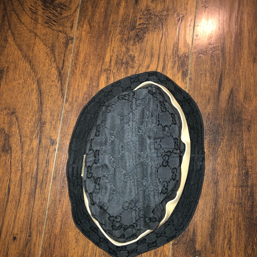 Gucci Original Black Beige Leather Strip GG Bucket Hat. Size M - Picture 3 of 8